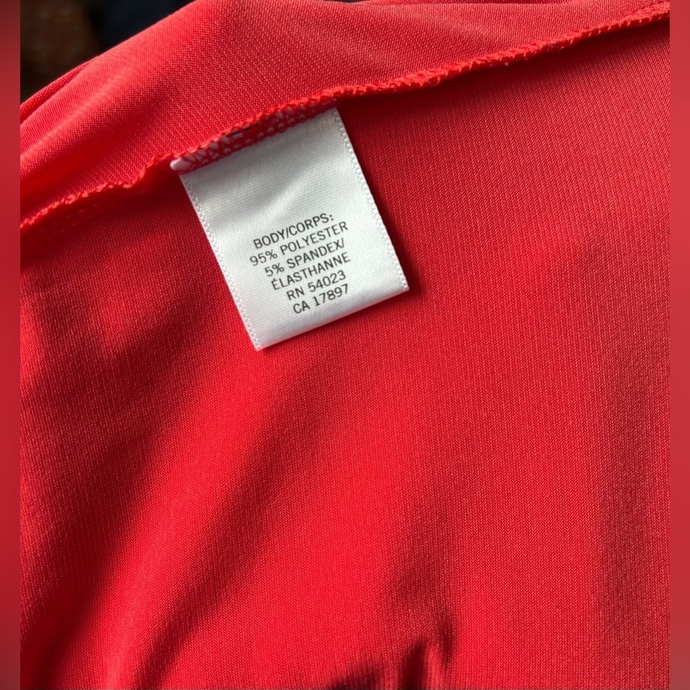 Banana Republic Women’s Large Vibrant Coral Sleevless Tank Top - Picture 2 of 4